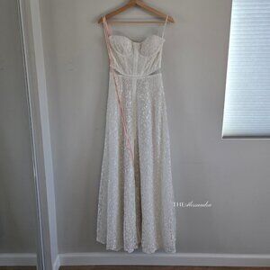 Lulu's White Lace Maxi Dress